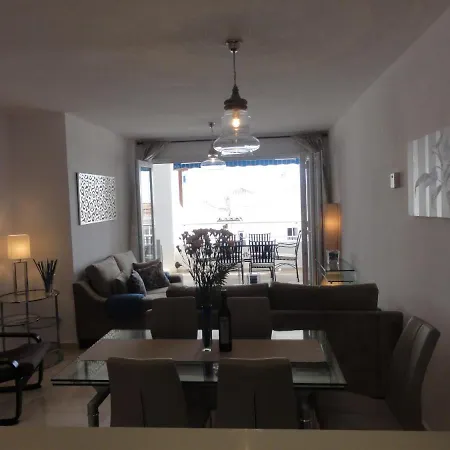 Las Fuentes, Apartment *